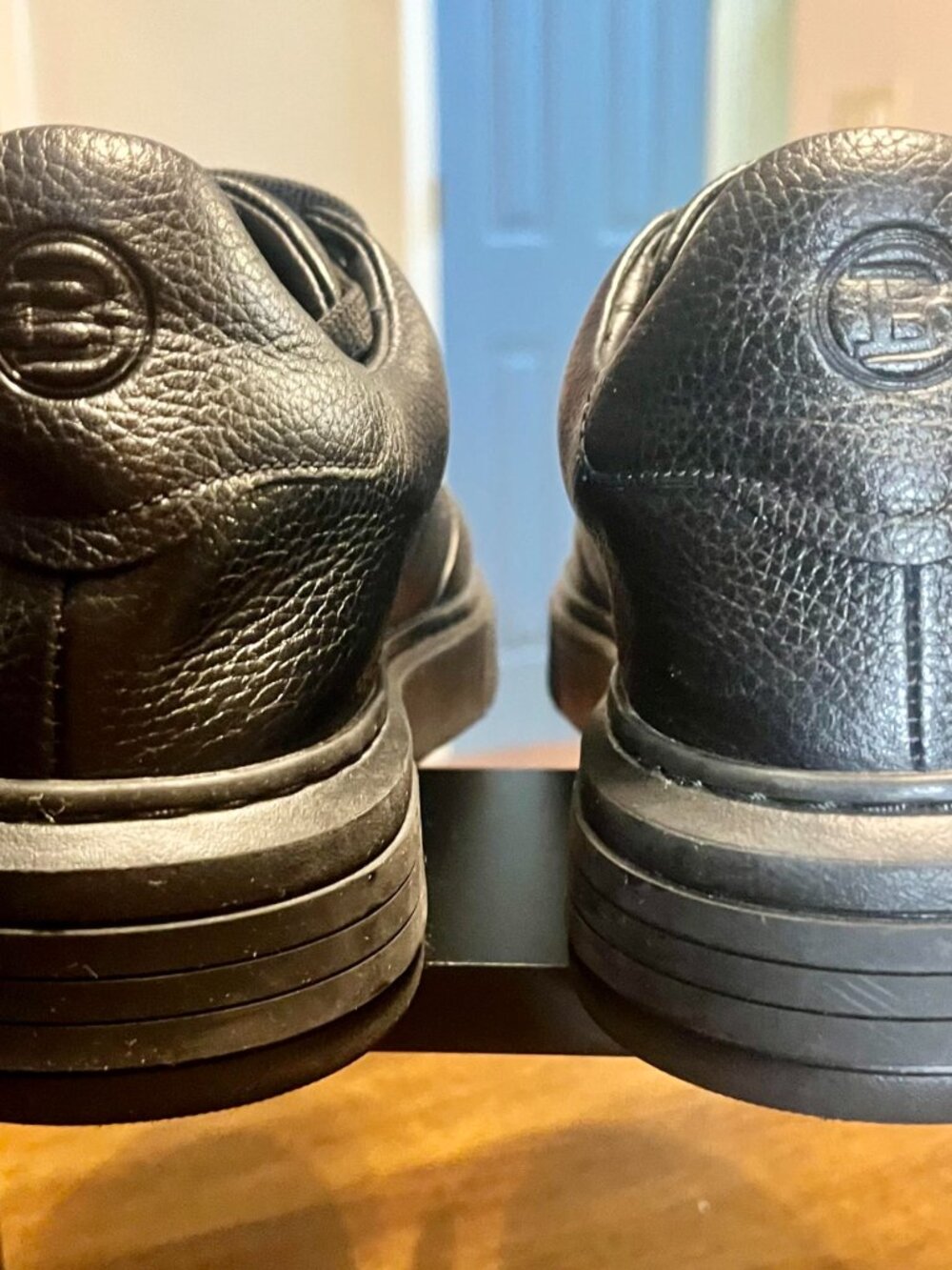 8.5D-Bally Morrys Black Pebbled Calf Embossed Leather Buckle Detail Sneakers - Picture 5 of 8